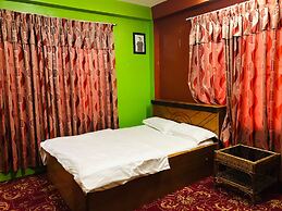 Sara's Backpackers Hotel