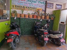 Sara's Backpackers Hotel