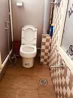 Sara's Backpackers Hotel