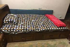 Sara's Backpackers Hotel