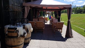 Cornelia Deluxe Residence