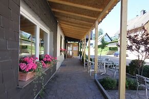 Hotel Löwen  by Mastiff