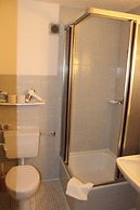 Hotel Löwen  by Mastiff