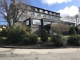 Hotel Löwen  by Mastiff