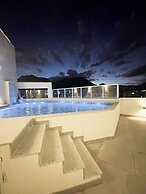 Athos Hotel