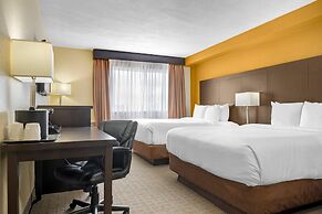 Quality Inn & Suites Bathurst