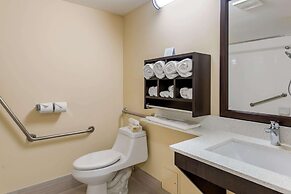 Quality Inn & Suites Bathurst