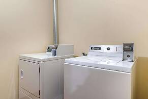 Quality Inn & Suites Bathurst