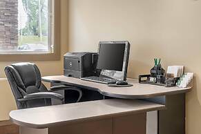 Quality Inn & Suites Bathurst