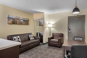 Quality Inn & Suites Bathurst