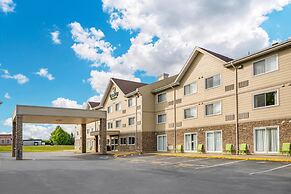 Quality Inn & Suites Bathurst