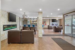 Quality Inn & Suites Bathurst