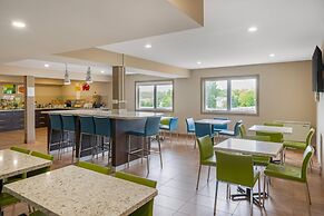 Quality Inn & Suites Bathurst