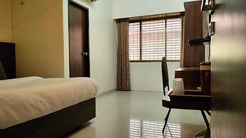 Sai Nidhi By Glitz Hotels Mindspace Airoli