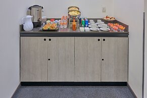 City Express Junior by Marriott León Centro De Convenciones