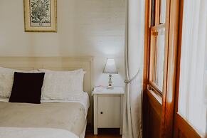 Thistle Hill Guest House