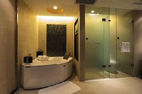 Yinchuan Vintage Hill Hotels & Resorts