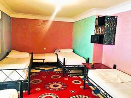 Riad Dia - Hostel