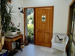 Mitchella Farm Bed & Breakfast