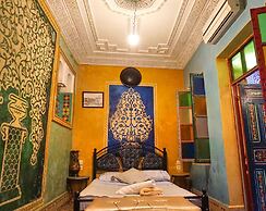 Riad Jennah Rouge - Hostel
