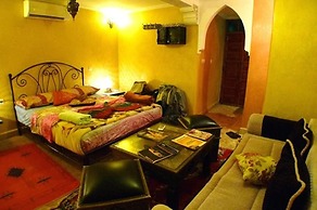 Riad Layla Rouge - Hostel