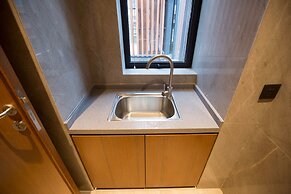 Spring Posh Roadsun International Hotel & Resort