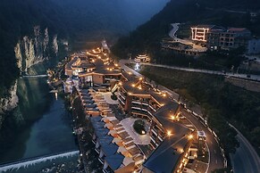 Spring Posh Roadsun International Hotel & Resort