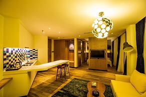 Spring Posh Roadsun International Hotel & Resort