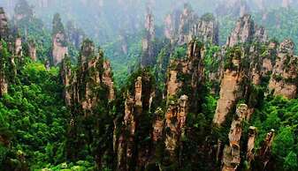 Spring Posh Roadsun International Hotel & Resort