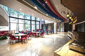 Spring Posh Roadsun International Hotel & Resort