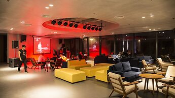 Spring Posh Roadsun International Hotel & Resort