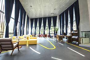 Spring Posh Roadsun International Hotel & Resort