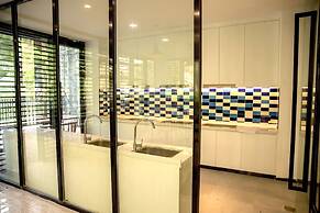 Spring Posh Roadsun International Hotel & Resort