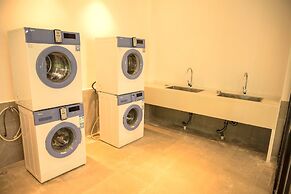 Spring Posh Roadsun International Hotel & Resort