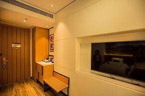 Spring Posh Roadsun International Hotel & Resort