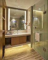 Spring Posh Roadsun International Hotel & Resort