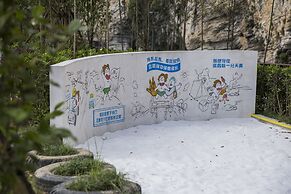 Spring Posh Roadsun International Hotel & Resort