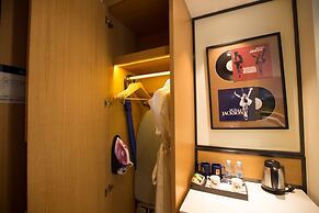 Spring Posh Roadsun International Hotel & Resort