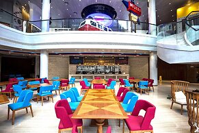 Spring Posh Roadsun International Hotel & Resort