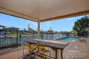 Maureen Waterfront Beach House