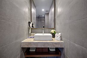 Halina Hotel & Apartment