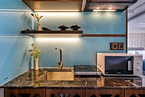 Halina Hotel & Apartment