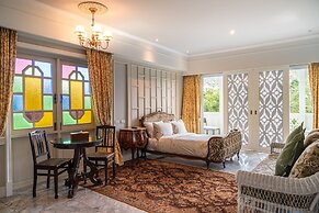 At Pingnakorn Riverside Hotel Chiangmai