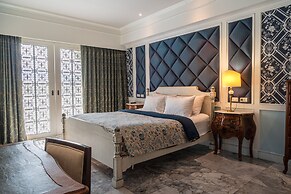 At Pingnakorn Riverside Hotel Chiangmai