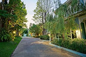 At Pingnakorn Riverside Hotel Chiangmai