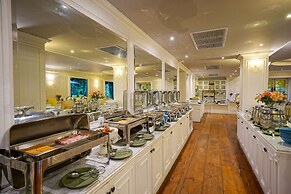 At Pingnakorn Riverside Hotel Chiangmai