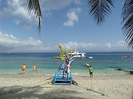 Semaya One Beach Guesthouse