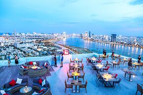 Wyndham Danang Golden Bay