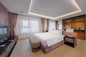 Wyndham Danang Golden Bay