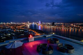 Wyndham Danang Golden Bay